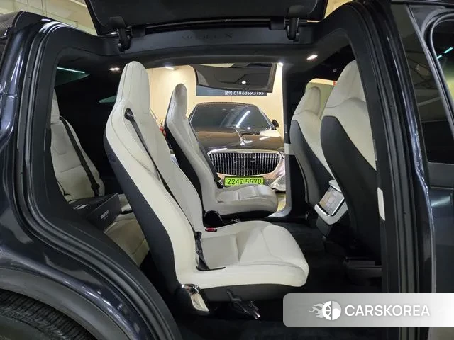 Tesla Model X id 2915139 из Кореи 8