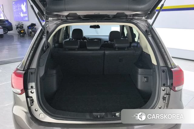 Mitsubishi  Outlander id 4212433 из Китая 8