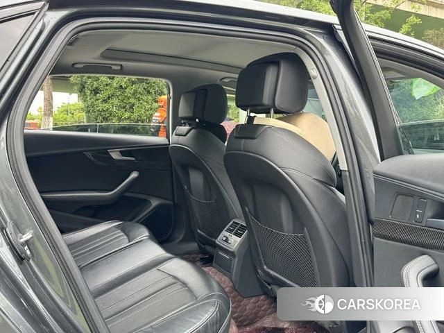 Audi A4L id 4290099 из Китая 8