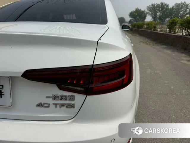 Audi A4L id 4253504 из Китая 8