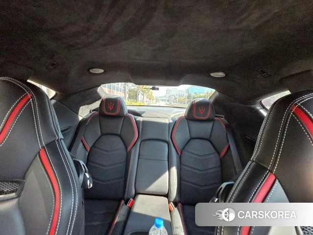 Maserati GranTurismo id 4915773 из Кореи 8