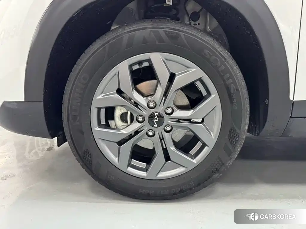 Kia Seltos id 4628174 из Китая 9