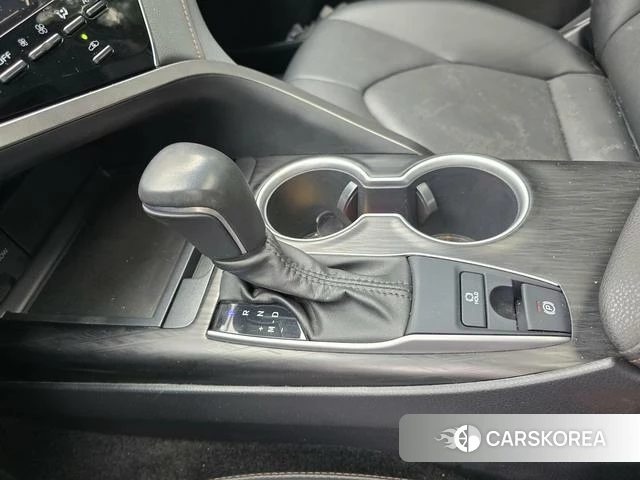 Toyota Camry id 4359136 из Китая 8