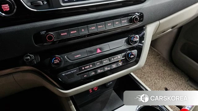 Kia The New Carnival id 4587301 из Кореи 8