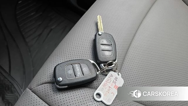 Hyundai The New Grand Starex id 4285133 из Кореи 8