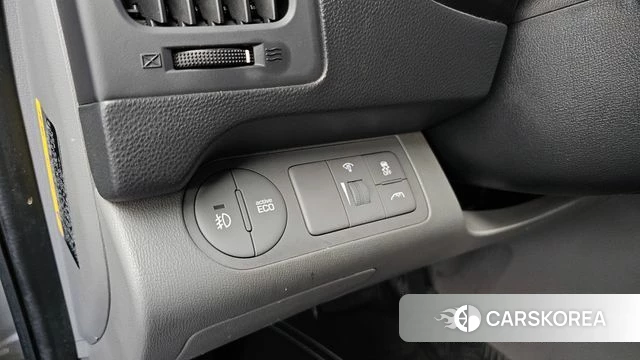 Hyundai The New Grand Starex id 4895348 из Кореи 8