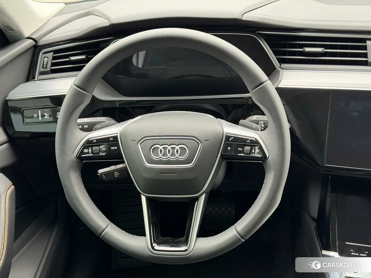 Audi e-tron id 4413590 из Китая 8