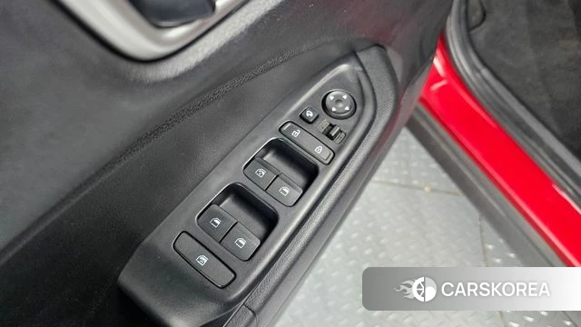 Hyundai Venue id 3905374 из Кореи 8