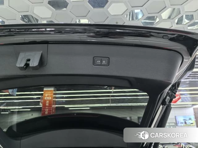 Audi Q8 id 4359607 из Китая 8