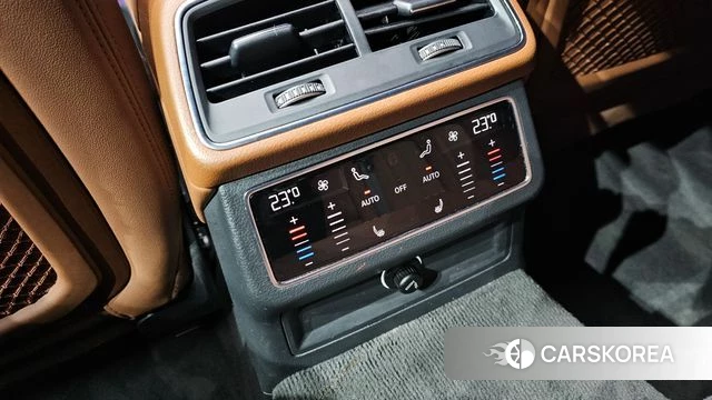 Audi A6 (C8) id 3807408 из Кореи 8