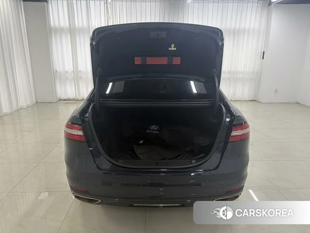 Ford Taurus id 3869710 из Китая 8