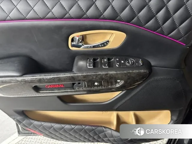 Kia The New Carnival id 3000254 из Кореи 8