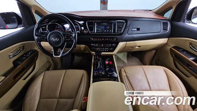 Kia All New Carnival id 2698953 из Кореи 8