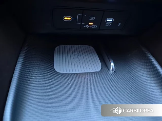 Hyundai Grandeur (GN7) id 3550502 из Кореи 8