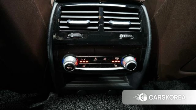 BMW 5 Series (G30) id 4318335 из Кореи 8