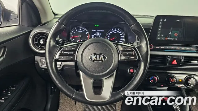 Kia Come New K3 id 2522458 из Кореи 8