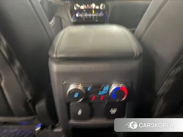 Ford Explorer 6th Generation id 2885039 из Кореи 8