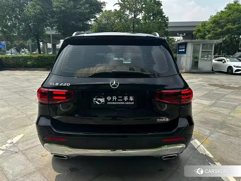 Mercedes-Benz GLB id 4559745 из Китая 8