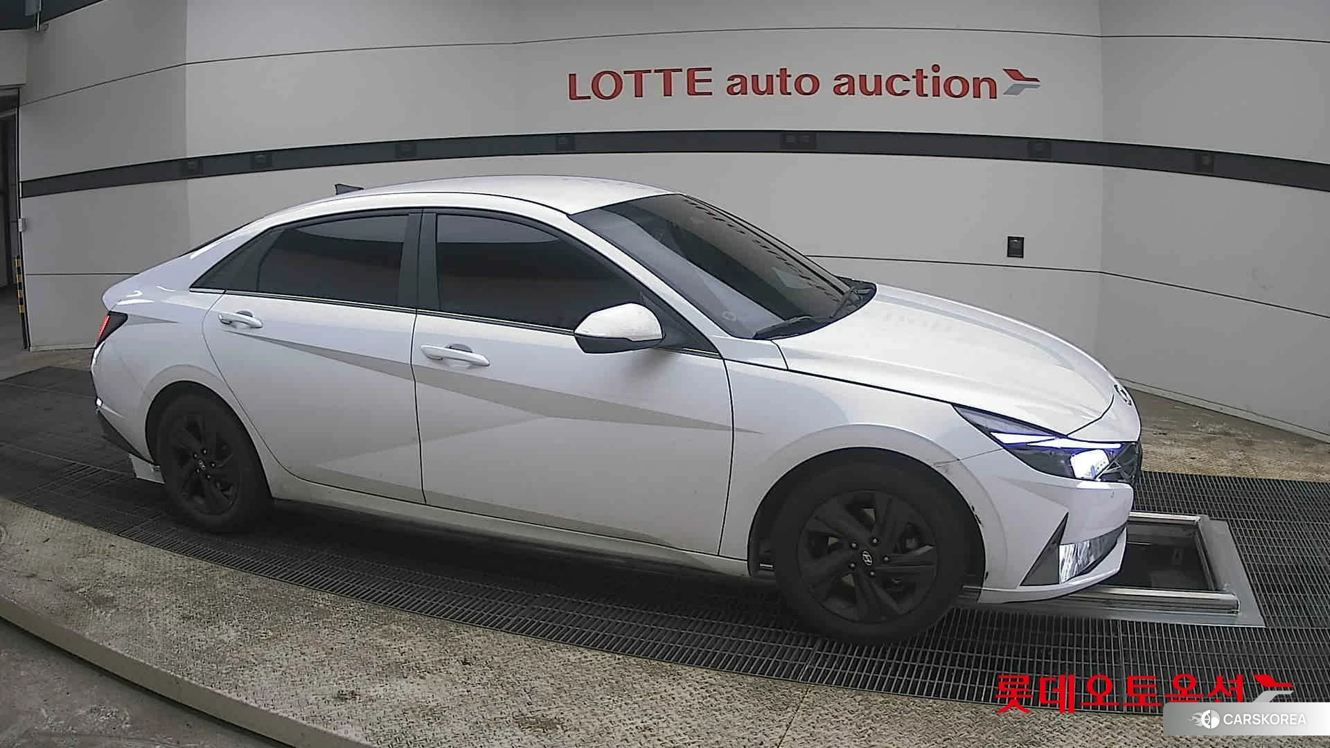 Hyundai Avante id 3875790 из Кореи 8