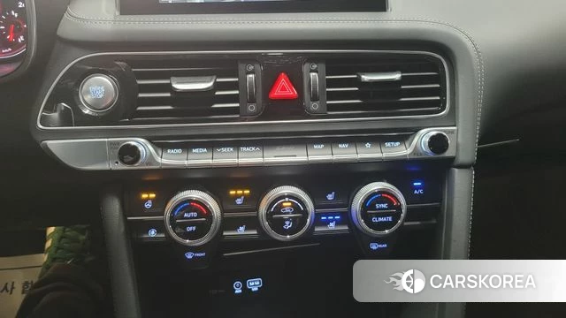 Genesis G70 id 3820448 из Кореи 8