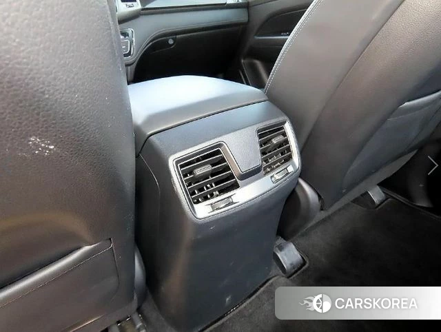 Ssangyong The New Rexton Sports Cannes id 4793750 из Кореи 8