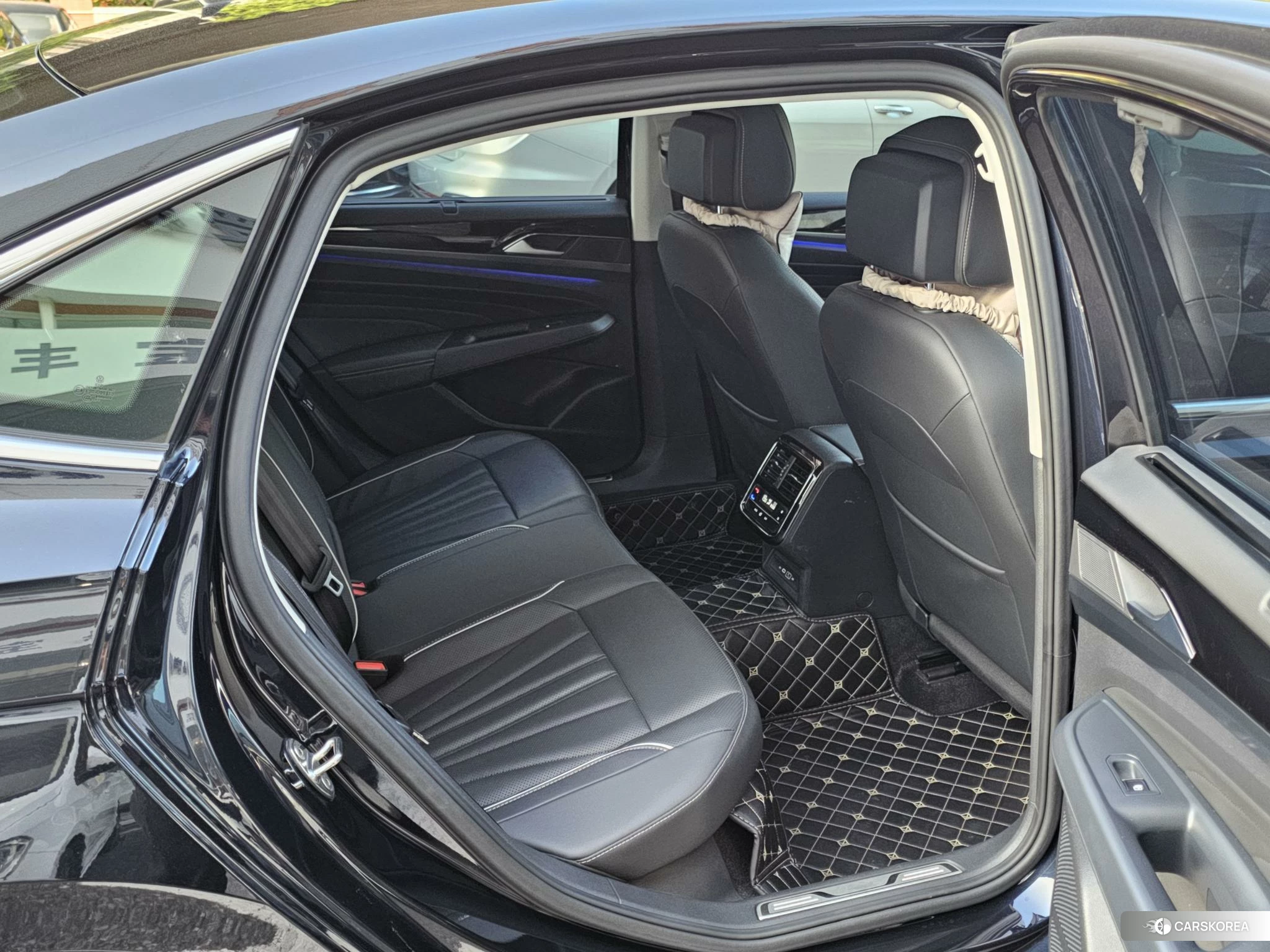 Volkswagen Passat id 4440476 из Китая 8