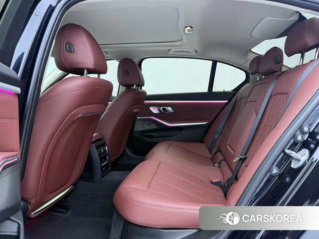 BMW 3 series id 4380565 из Китая 8