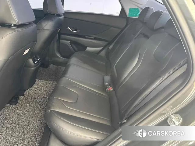 Hyundai Avante (CN7) id 3335377 из Кореи 8