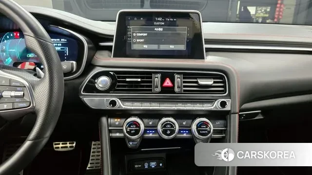 Genesis G70 id 3324676 из Кореи 8