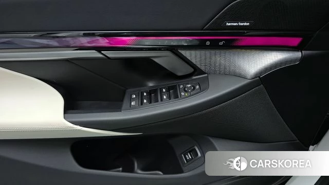 BMW i5 (G60) id 3810866 из Кореи 8