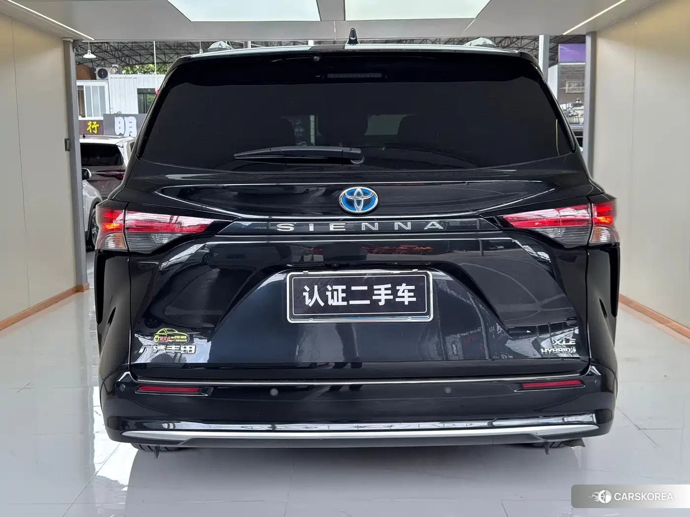 Toyota Sienna id 4547458 из Китая 8