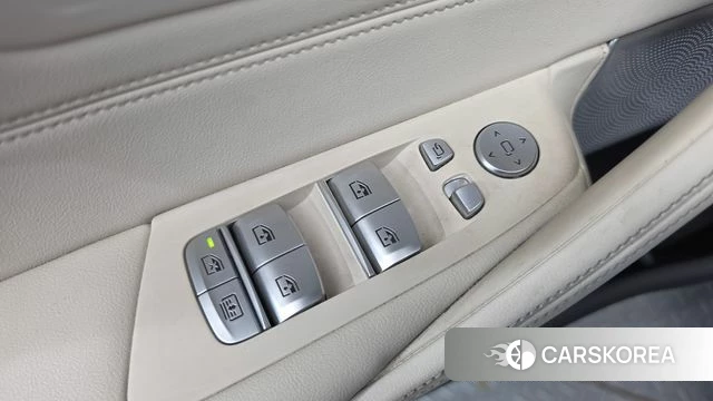 BMW 5 Series (G30) id 4745390 из Кореи 8