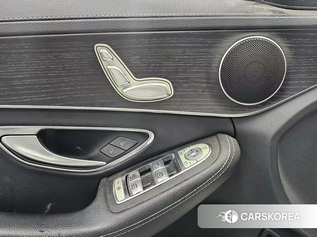 Mercedes-Benz Class C id 4264822 из Китая 8