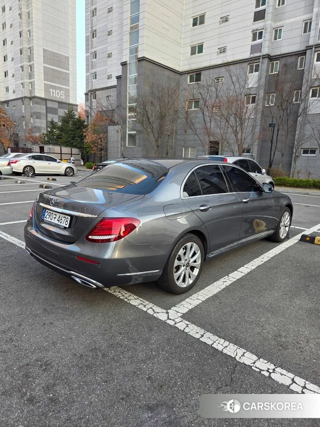 Mercedes-Benz E-Class W213 id 3821047 из Кореи 8