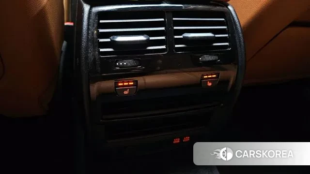 BMW 5 Series (G30) id 3707611 из Кореи 8