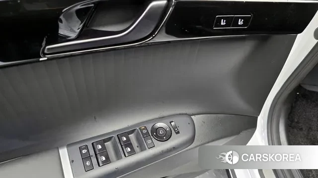 Hyundai Grandeur Hybrid (GN7) id 3131846 из Кореи 8