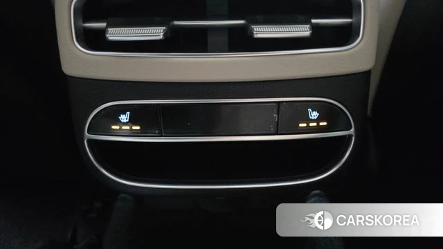 Genesis GV70 id 4872159 из Кореи 8