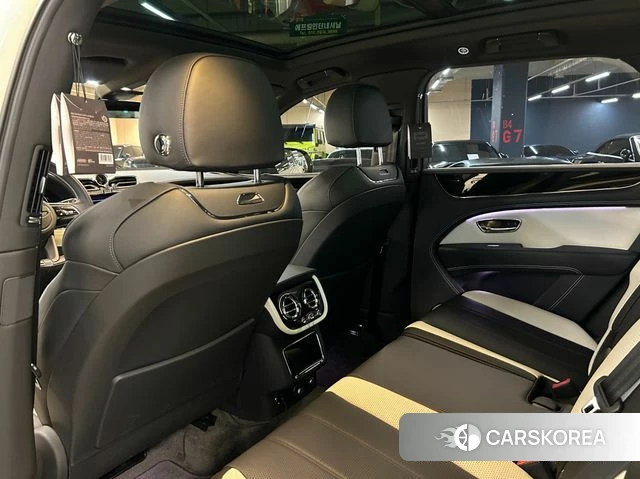 Bentley Bentayga id 3934251 из Кореи 8