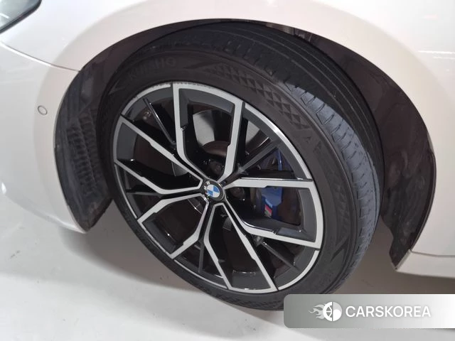 BMW 5 Series (G30) id 4642114 из Кореи 8