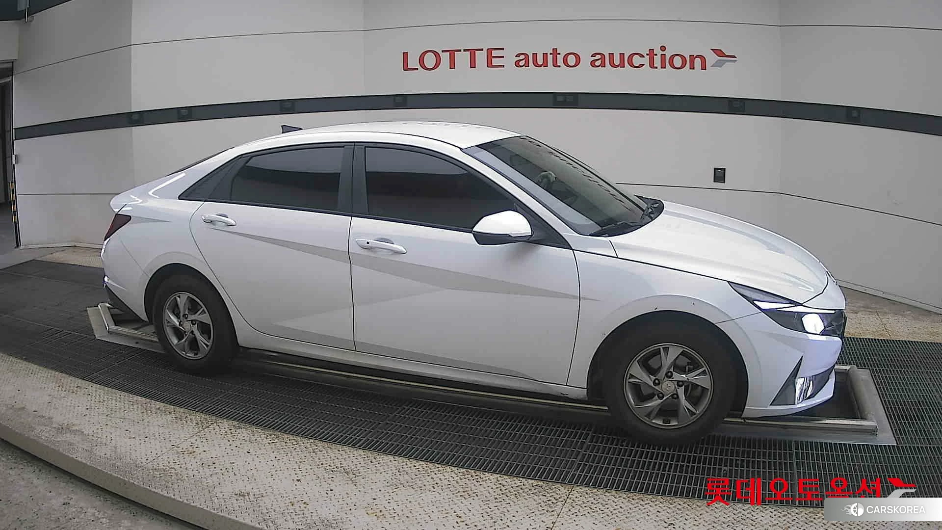 Hyundai Avante id 4504331 из Кореи 8