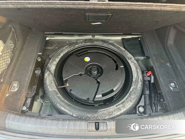 Audi A6L id 3939535 из Китая 8