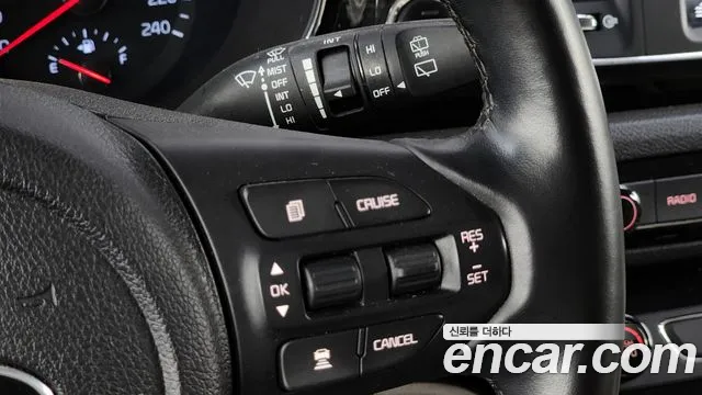 Kia The New Carnival id 2803015 из Кореи 8