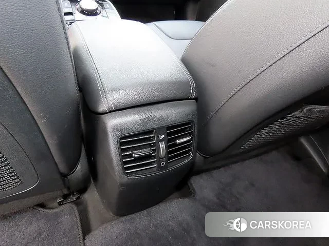 Kia Niro EV id 3373771 из Кореи 8