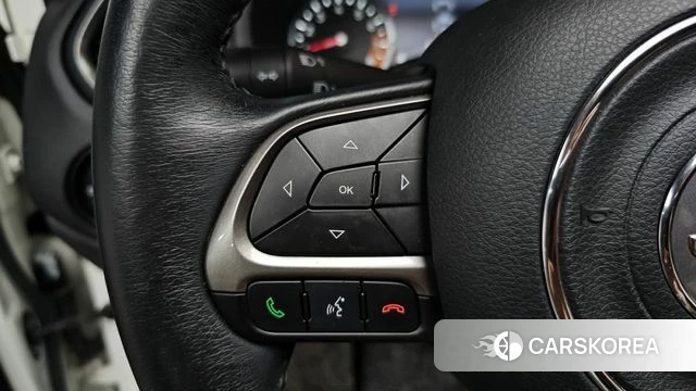 Jeep Renegade id 4202396 из Кореи 8