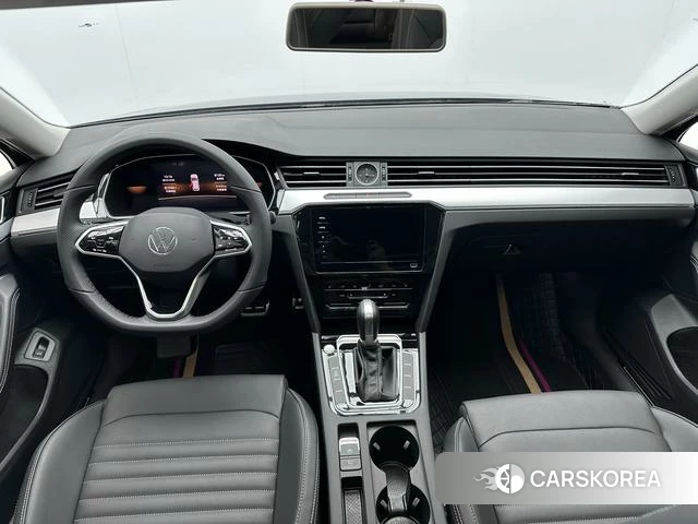 Volkswagen Magotan id 4359446 из Китая 8