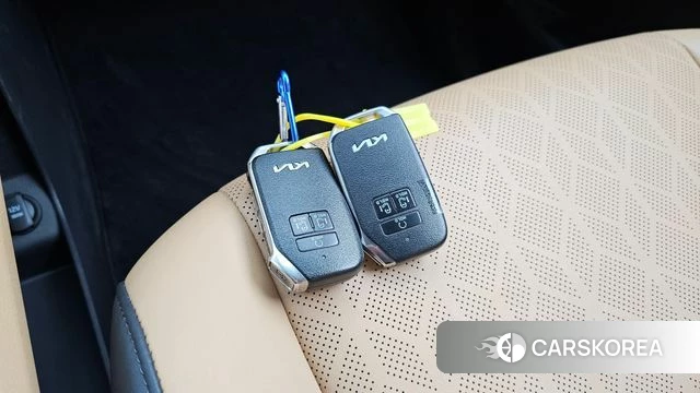 Kia Carnival 4th generation id 4224115 из Кореи 8