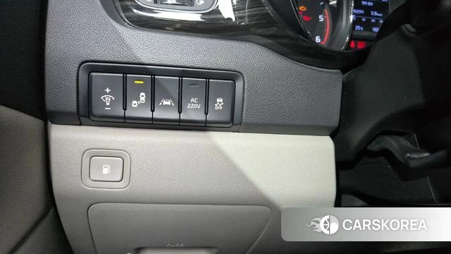 Kia The New Carnival id 4338939 из Кореи 8