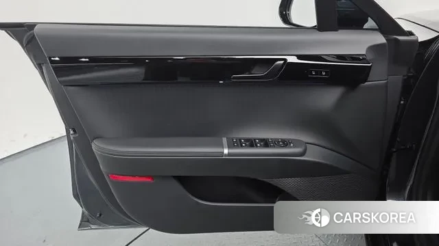 Hyundai Grandeur (GN7) id 3442502 из Кореи 8