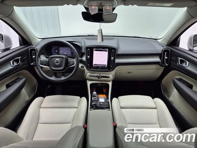 Volvo XC40 id 2616237 из Кореи 8