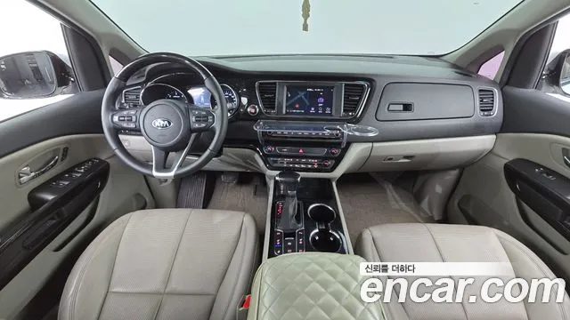 Kia The New Carnival id 2660978 из Кореи 8